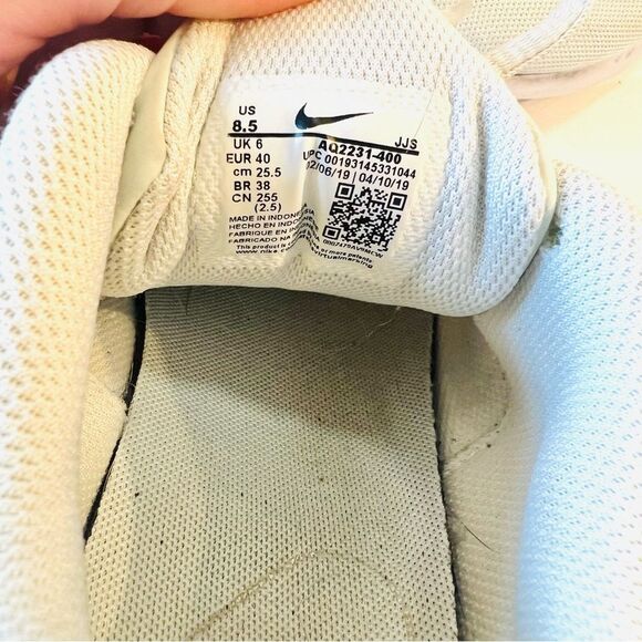 Nike Air Max Motion LW Women’s 8.5 Mint Green White Running Training Sneakers - Picture 8 of 10